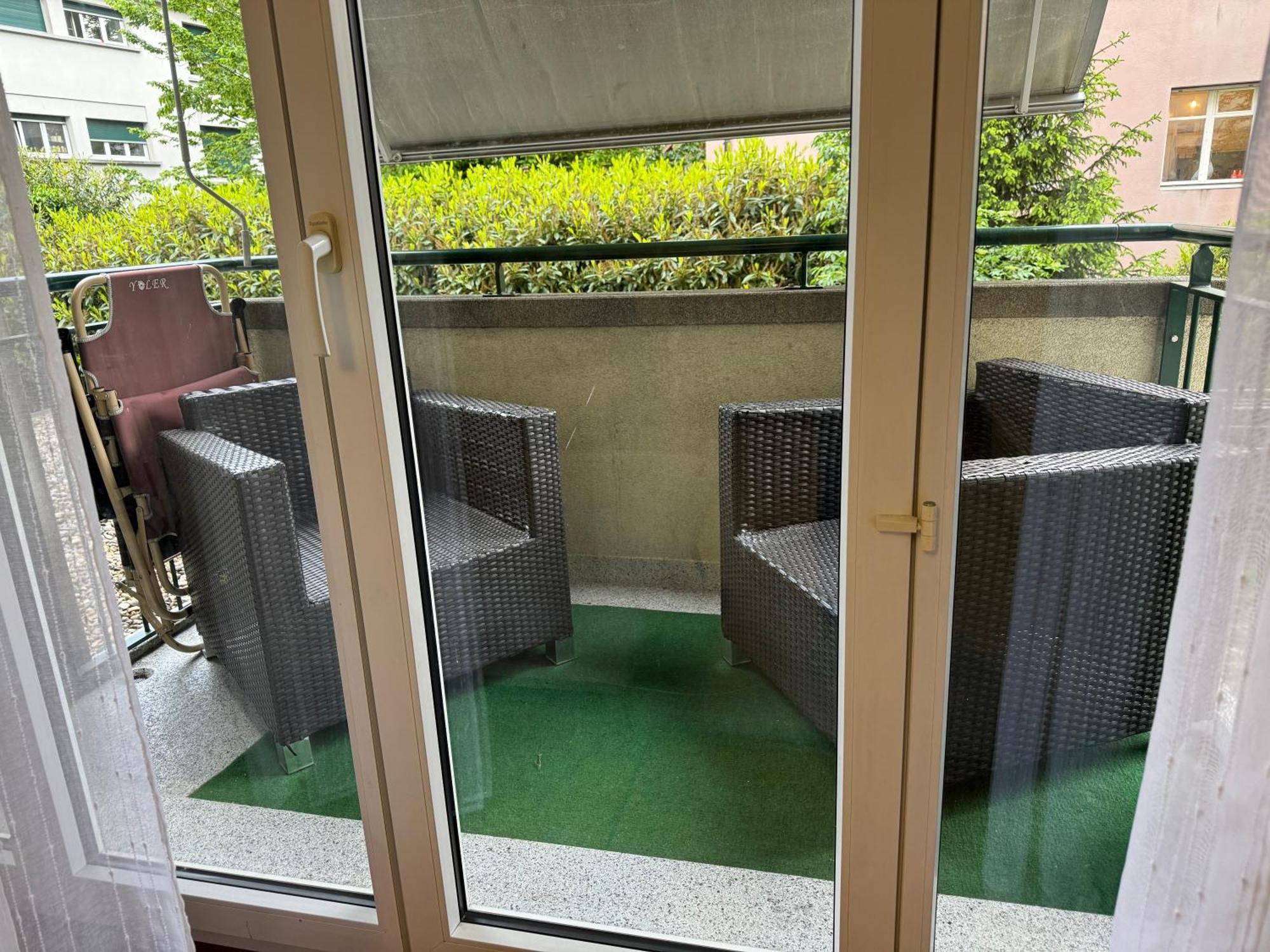 Apartahotel Confort لوزان المظهر الخارجي الصورة